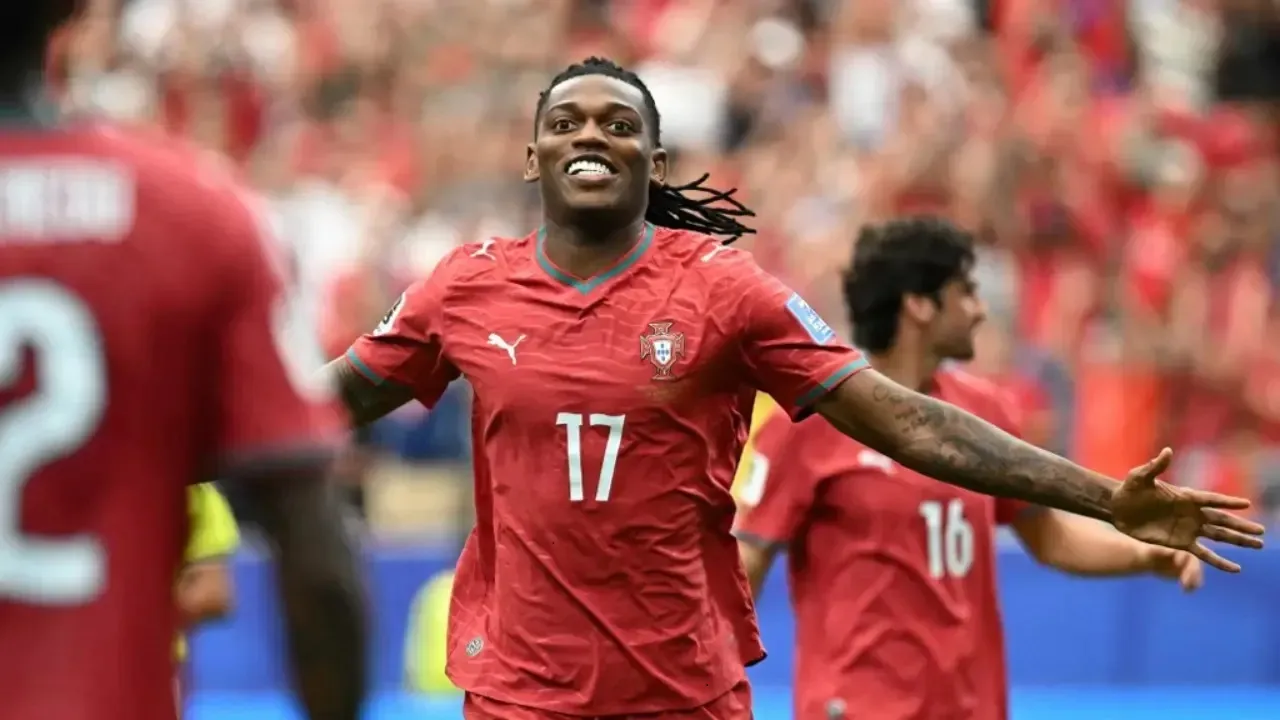 Rafael Leao Ungkap Syarat Khusus Untuk Menerima Pinangan dari Turki