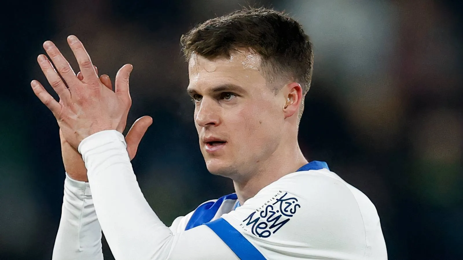 Crystal Palace Dekati Mantan Bintang Brighton dalam Langkah Kontroversial