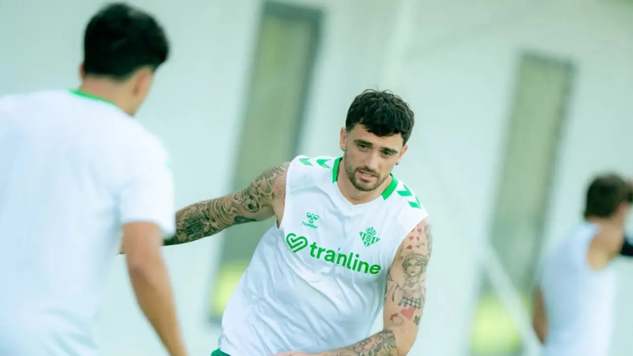 Troy Parrott Sebut Bermain di La Liga Adalah Impiannya