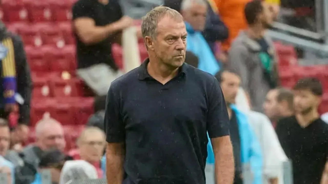 Hansi Flick Beberkan Kunci Mengalahkan Feyenoord